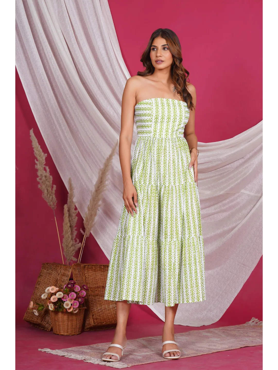 green strapless cotton dress Ellie Forest Green Strapless Mini Dress - US 12