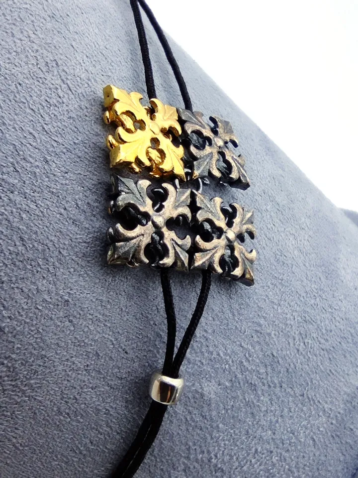 Bracelet - Heraldic Lily