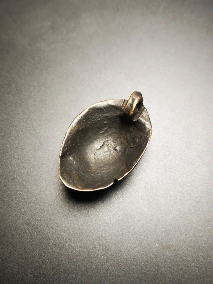 Gandhanra Handmade Shri Devi Amulet,Drashi Lhamo Pendant,Zashi Lhamo Badge, Made of Thokcha