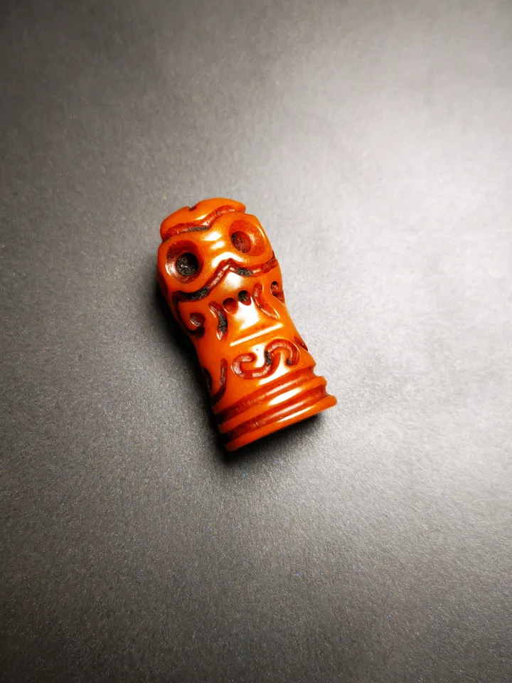 Gandhanra Tibetan Amulet,Yak Bone Carved Skull Sītavana Pendant, Hand-carved Skull Pendant for Prayer Bead/Necklace