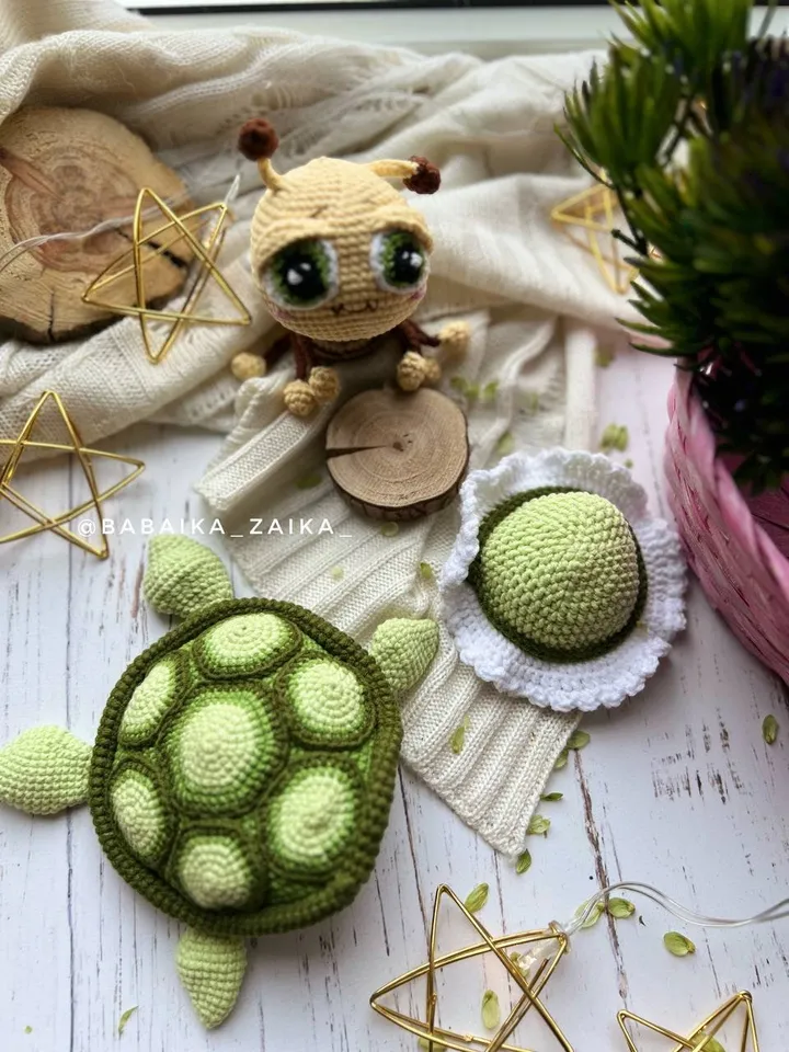 PDF Crochet Bee - Turtle Pattern, Amigurumi Turtle Pattern, Crochet Insect, Crochet Bee Doll, Crochet Pattern, Amigurumi Cute Turtle