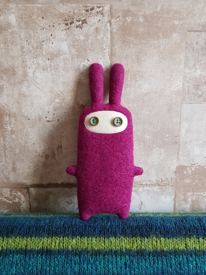 Big pink rabbit sewing pattern PDF digital tutorial in English, animal doll sewing diy