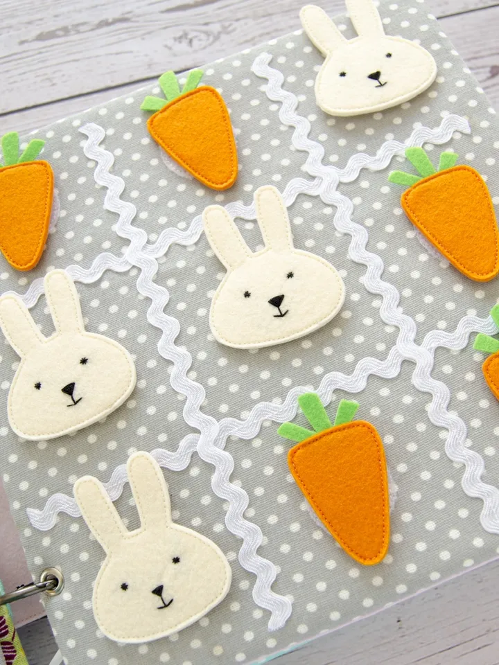 Quiet book page, Rabbit tic-tac-toe, PDF sewing pattern, SVG files