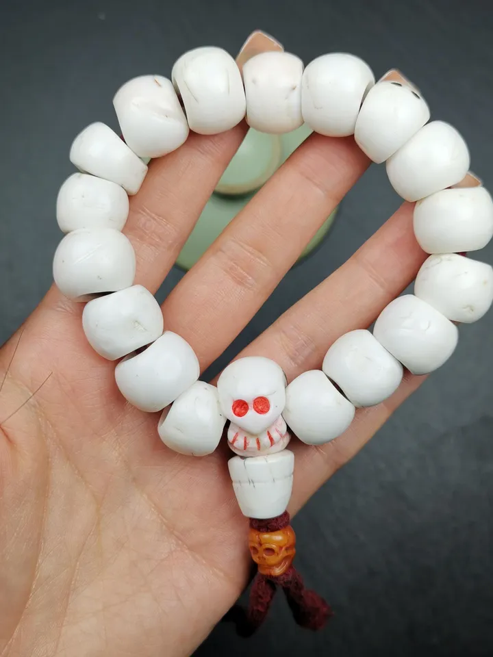 Gandhanra Vintage Tibetan Conch Shell Wrist Mala | 16mm Shankha Shell Prayer Beads Bracelet for Meditation and Spiritual Practice