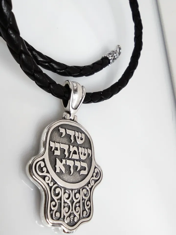 Jewish gift - Gaitan (string) + Hand of Miriam - Hamsa