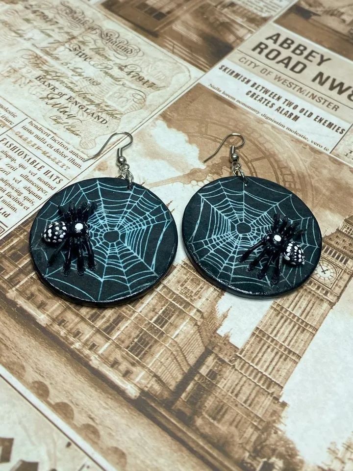 Earrings with spiders and cobwebs. Handmade.Author's design.