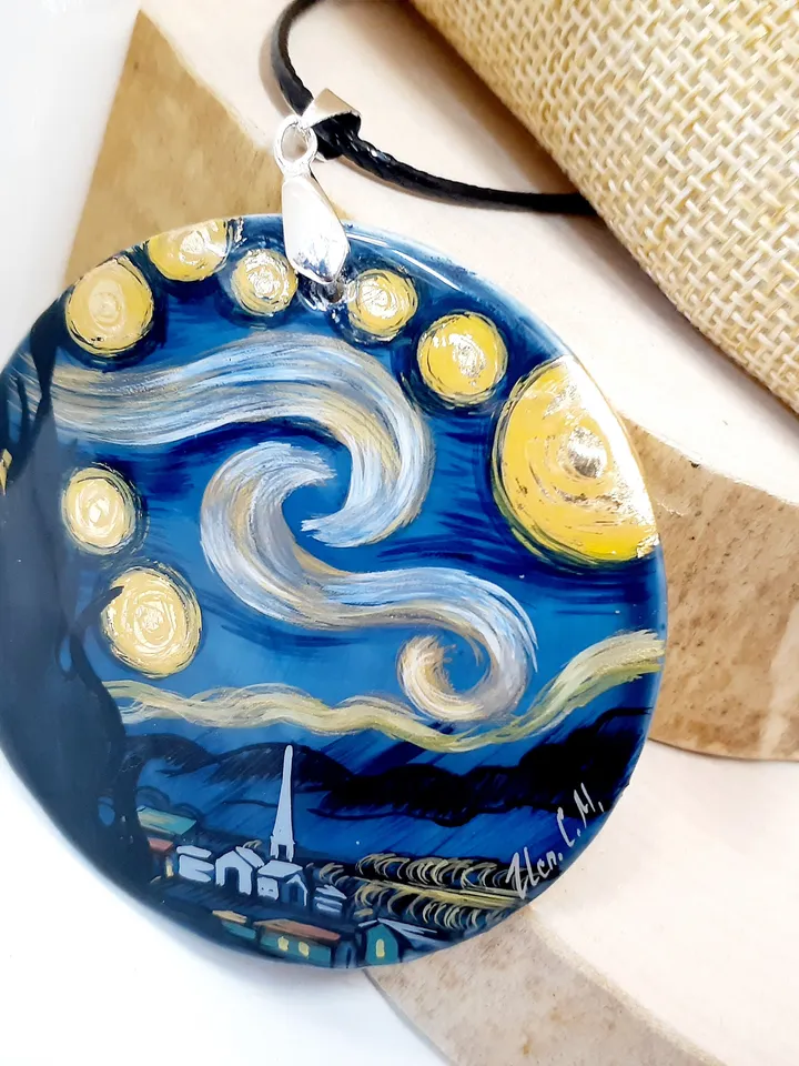 Van Gogh "Starry night" Mother-of-pearl Russian hand painting. Van Gogh Pendant. Hand paint pendant. Hand painted miniature painting