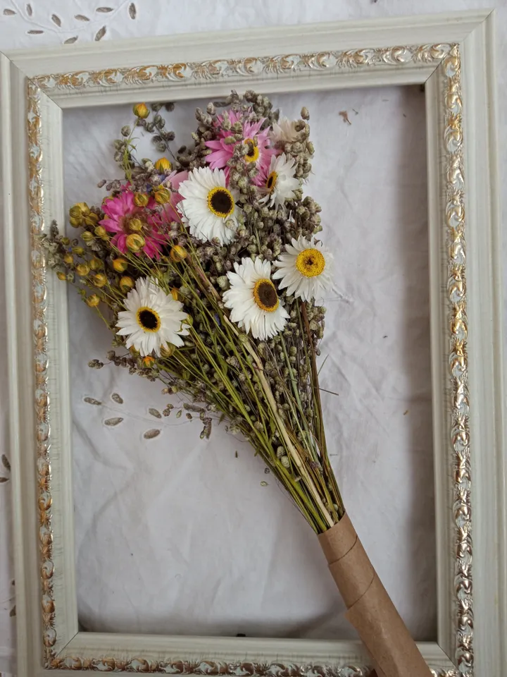 Mini Bouquet. Dried Flower Compliment. Winter Bouquet Gift for Her. Holiday gifts