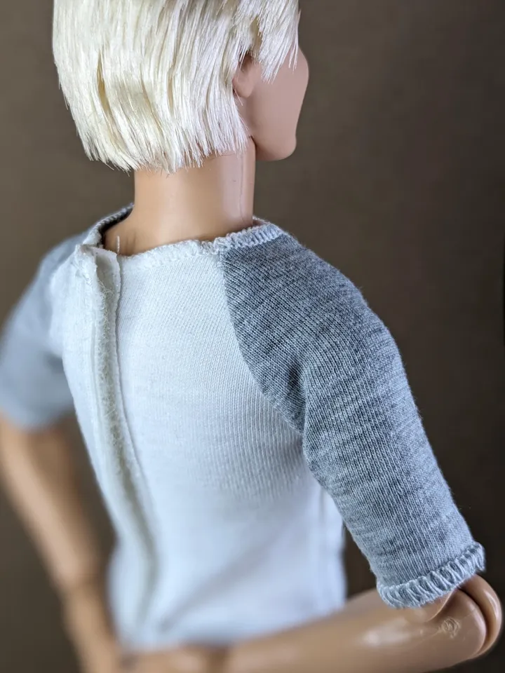 White & gray printed T-shirt for 12-inch fashion male dolls