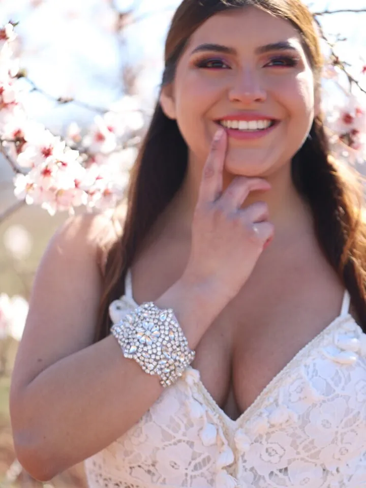Boho Wedding Bracelet, Vintage Bridal Cuff Bracelet, Swarovski Crystal Wedding Cuff Bracelet, Flower Wedding bracelet, Boho Bridal Jewelry