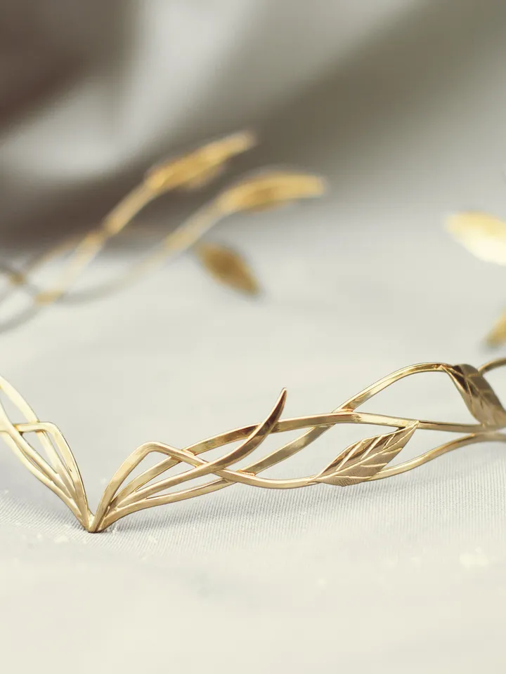 Bridal headpiece tiara elvish wedding Elf Leaf Crown Elven Queen's diadem Artanis