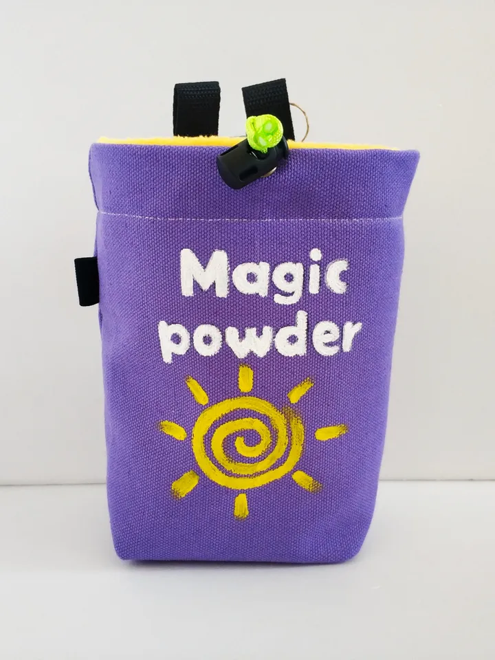 Chalk bag Magic powder for rock climbing
