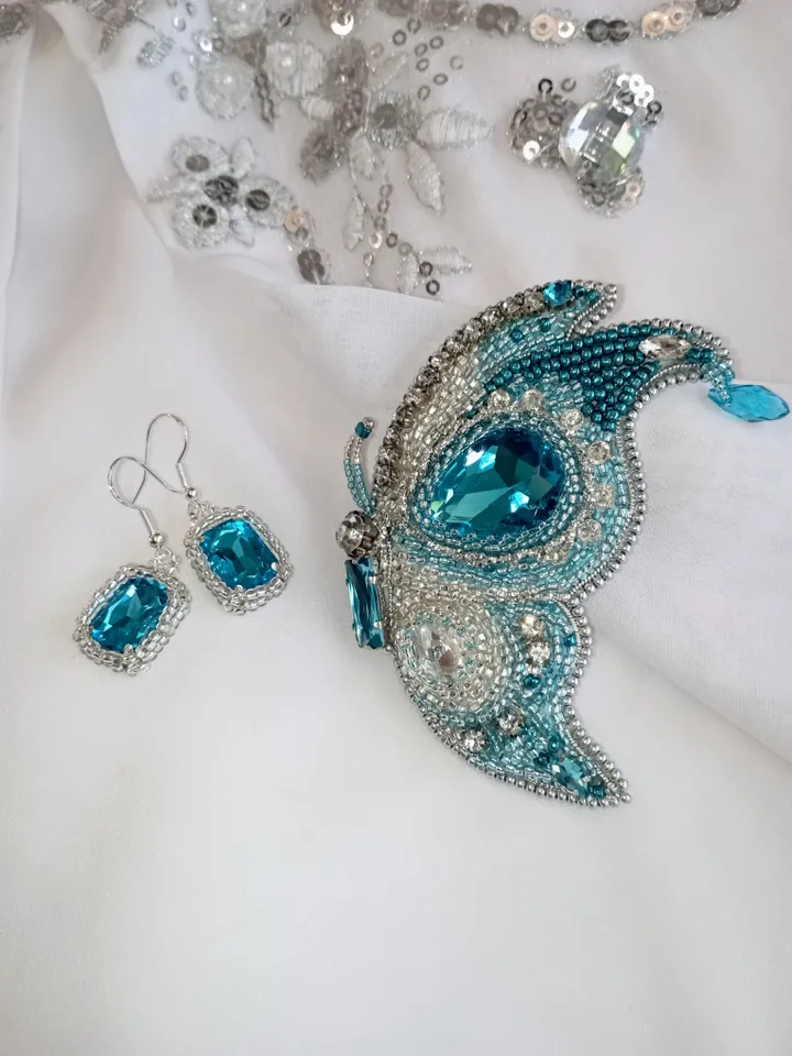 Handmade crystal aquamarine butterfly brooch earrings set for women, butterfly pin, gift for her, aquamarine jewelry set