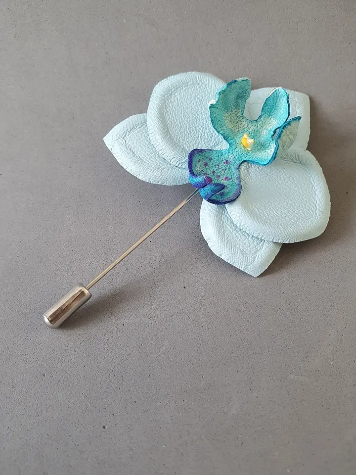 Blue orchid men's lapel pin Leather boutonniere for him 3rd anniversary gift, art.33
