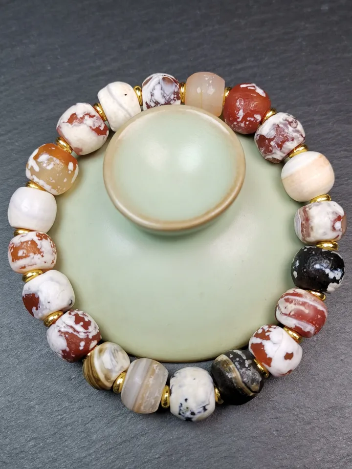 Gandhanra Tibetan Sugar Agate Beads Wrist Mala, Unique 11mm Barrel Shape Carnelian Bracelet