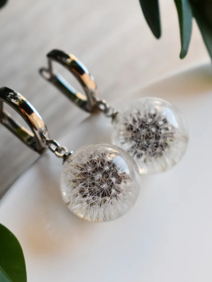 Dandelions earrings. Earrings with dandelions in resin. Real whole dandelions sphere earrings.