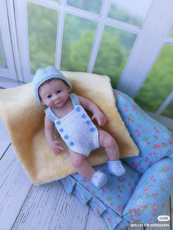 Miniature clothes for 4 inches Silicone baby doll. Creativhook