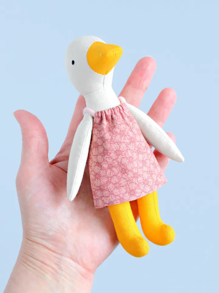 PDF Sundress for Mini Dolls FREE Sewing Pattern