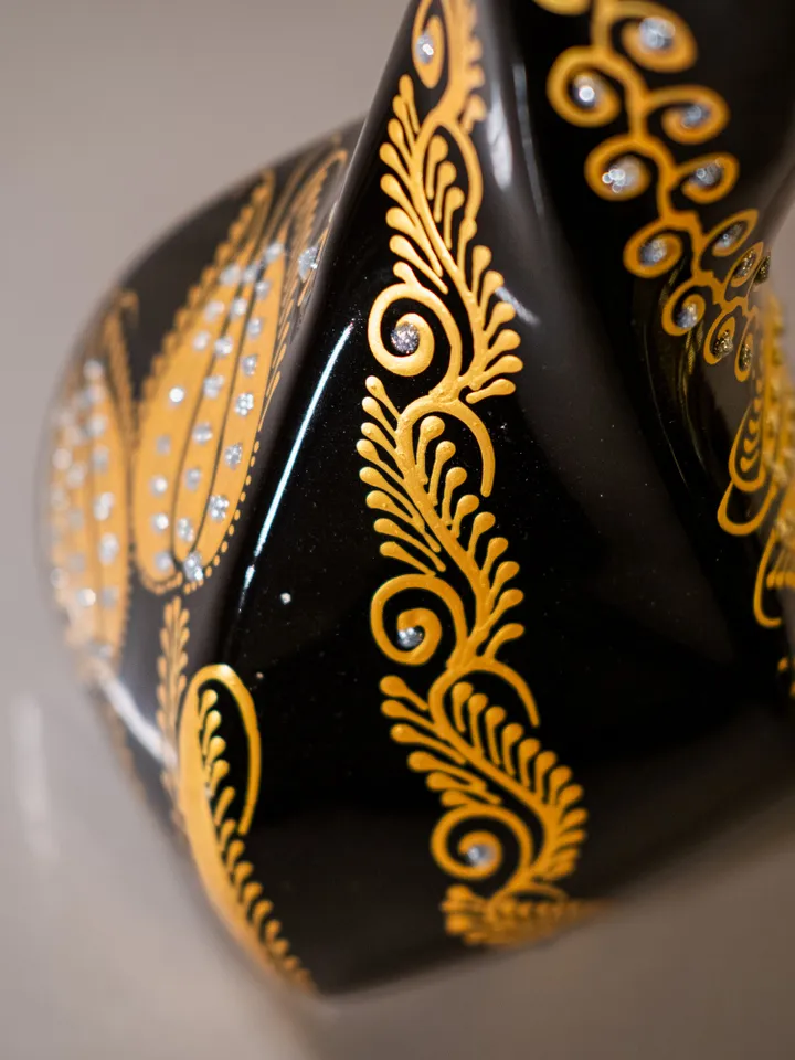 Unique Vase for flovers | Handmade Black Gold Vase