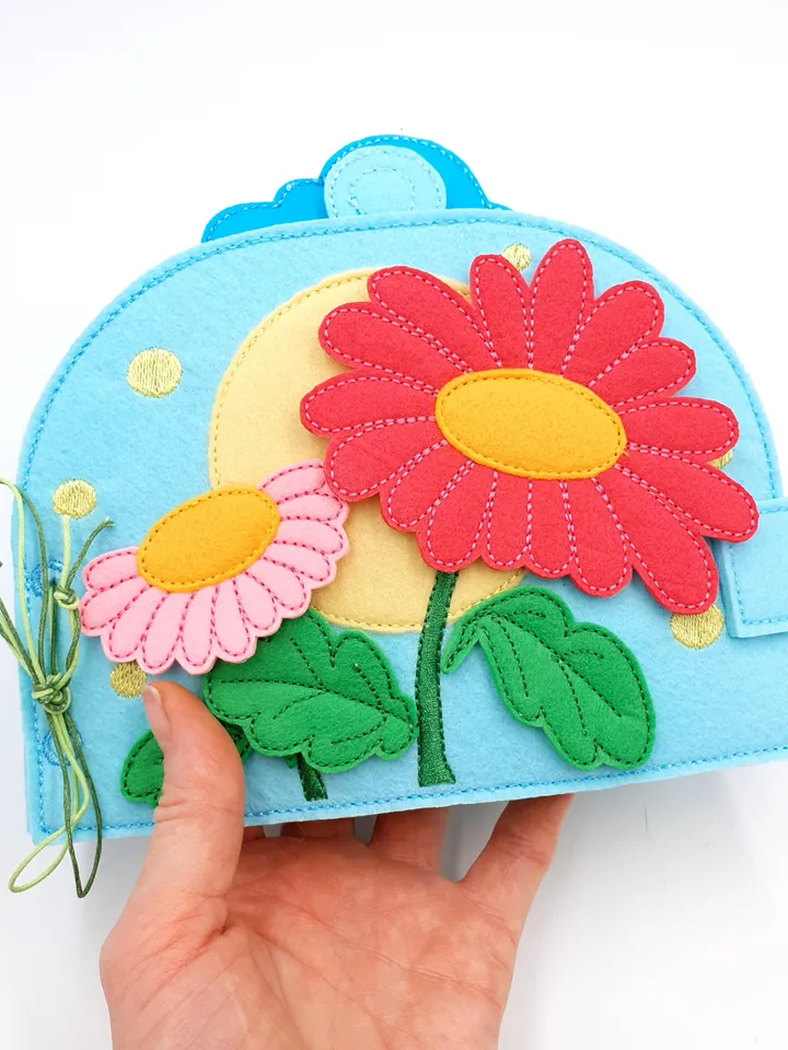 Insect Quiet Book ITH Embroidery Design Set, Felt Bug Activity Book Pattern, Mini Nature Learning Toy, 5x7 Hoop Download