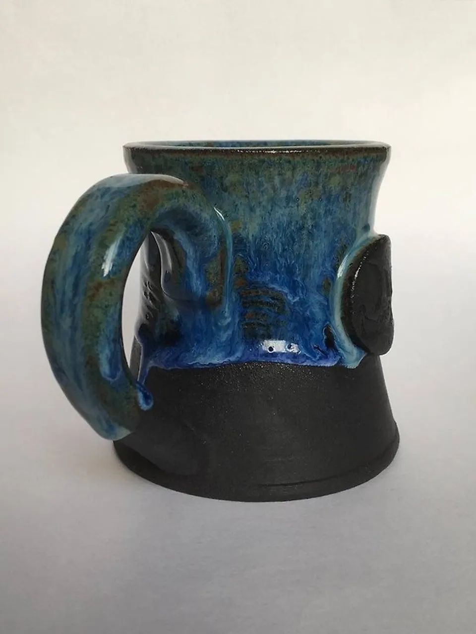 Drakkar viking ship black and blue dripping stoneware mug