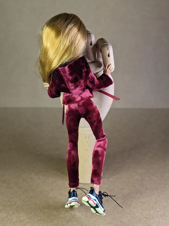 Handmade burgundy velvet hoodie & leggings set for 10.5 inch female dolls