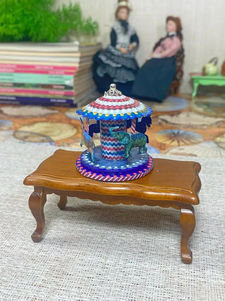 Puppet carousel. Miniature. Dollhouse miniature.1:12.