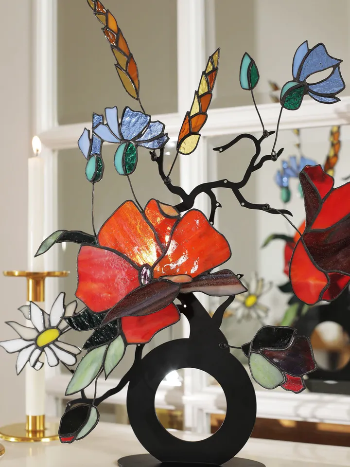 Wildflower Bouquet on Round Stand, Stained Glass Wildflowers, Meadow Flower Bouquet on Stand, Glass Flower Arrangement, Tiffany Glass Wildflower Decor, Wildflower Bouquet Sculpture, Floral Bouquet on Round Base