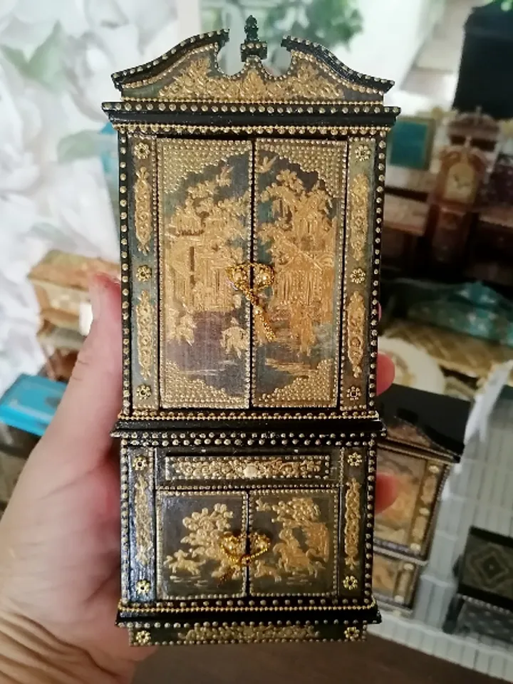 Wardrobe for dollhouse.1:12 scale.