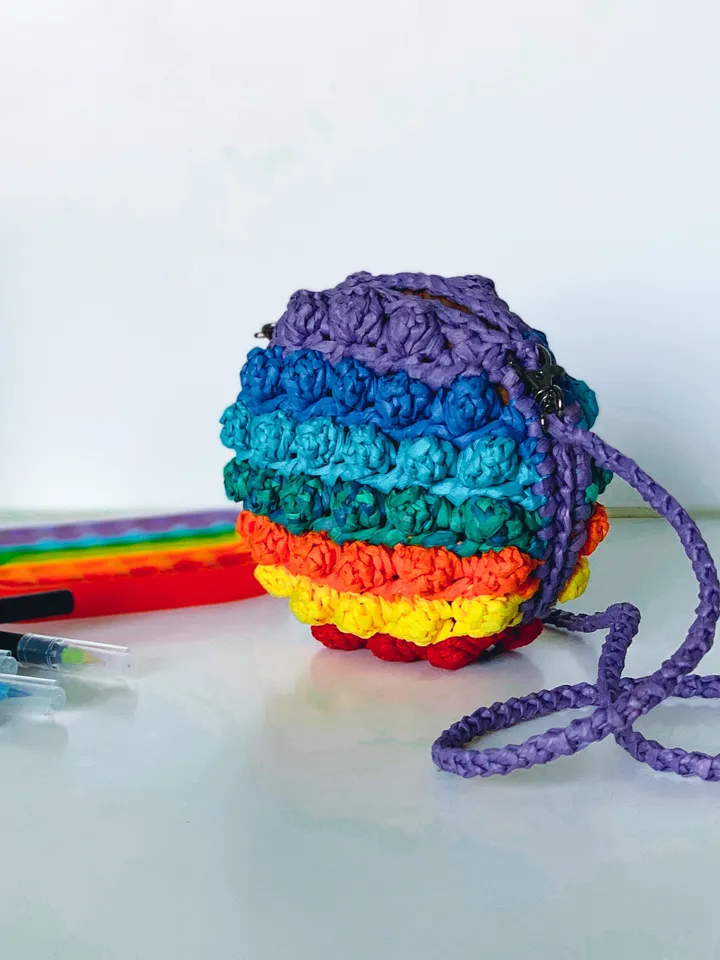 Kids bag pop-it with raffia yarn, toddler purse, crochet bag, boho hip bag, puff pouch (popit not included)