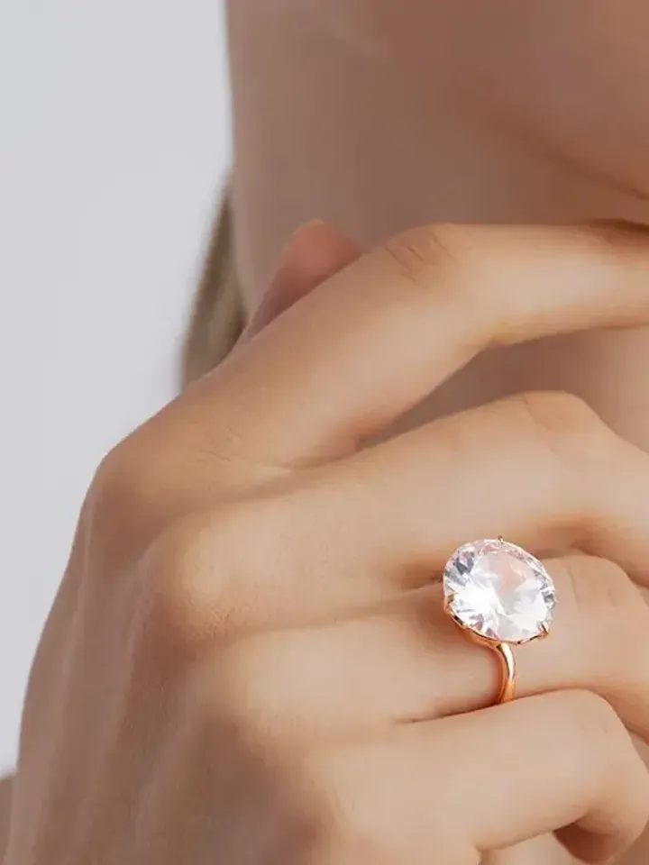 Ring Silver gold plated 925 assay value with cubic zirconia