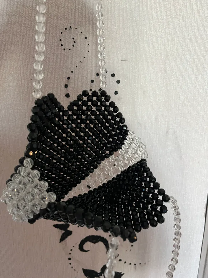 Handbag - heart made of beads
