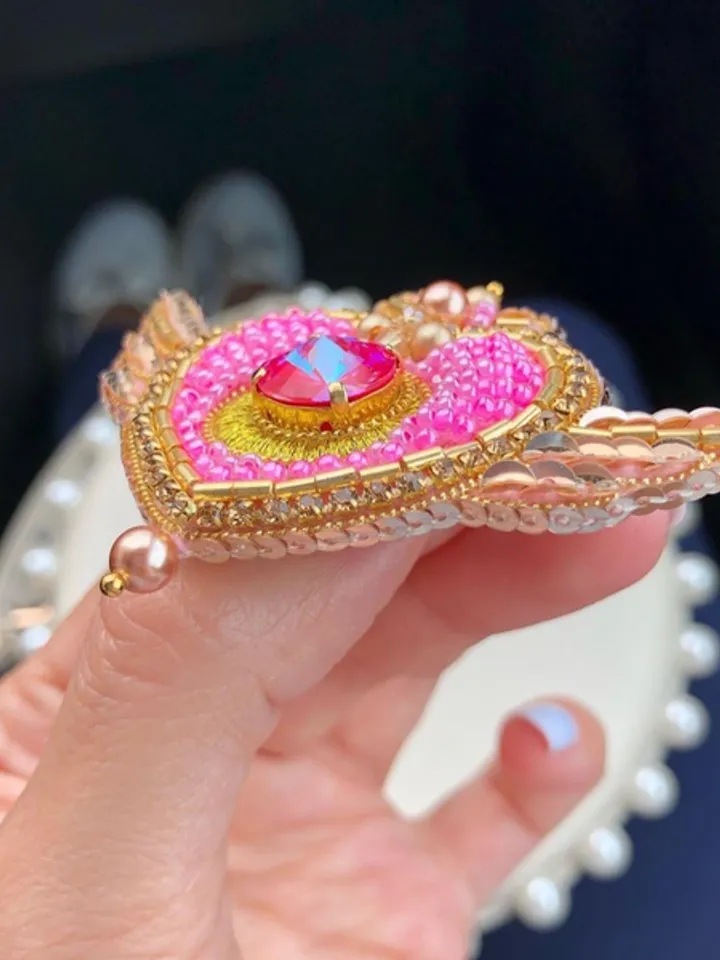 Sailor moon brooch/handmade brooch/handmade jewelry/anime/sailormoon/gift for her