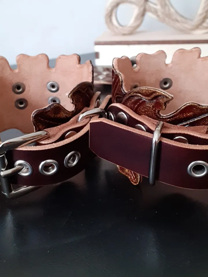 Custom personalized bdsm wrist cuffs for submissive