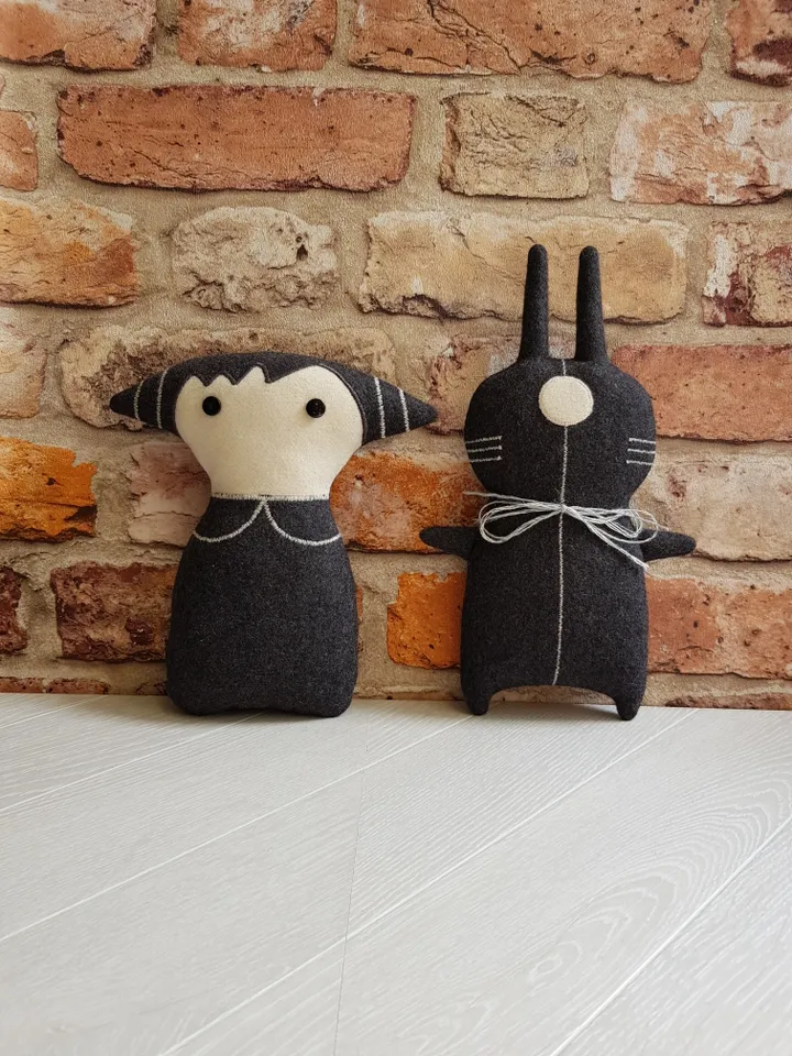 Black rabbit Sewing Pattern PDF, digital tutorial in english, Halloween Doll diy