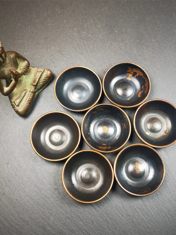 Gandhanra Handmade Tibetan Buddhist Water Offering Bowls,Yonchap Bowls,Made of Red Copper,1 Set of 7 Bowls,1.9"
