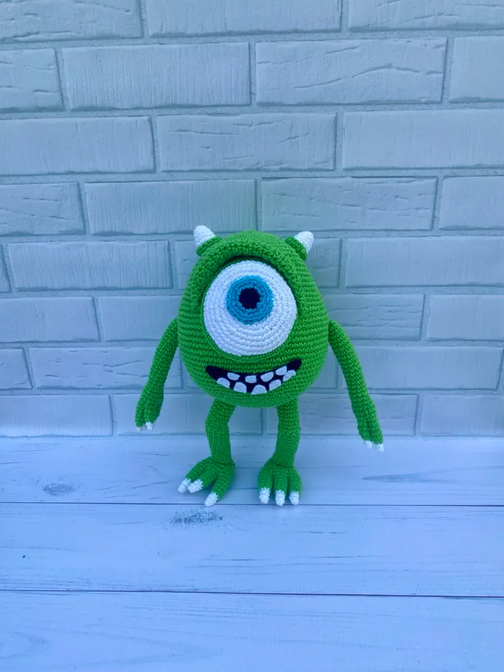 Mike Wazowski amigurumi crochet pattern