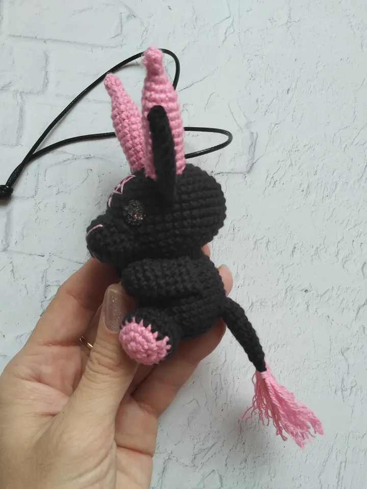 Baphomet plushie car charm, gothic car accessories, hanging plush, creepy car decor, rear view mirror accessories, car interior, goth car, horror car decor, weird sharm, baphomet amigurumi car, baphomet crochet