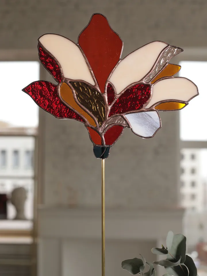 Magnolia on a Brass and Cast Stone Stand, Stained Glass Flower, Glass Magnolia on Stand, Artistic Glass Floral Decor, Tiffany Glass Flower, Magnolia Sculpture, Magnolia in Brass and Stone