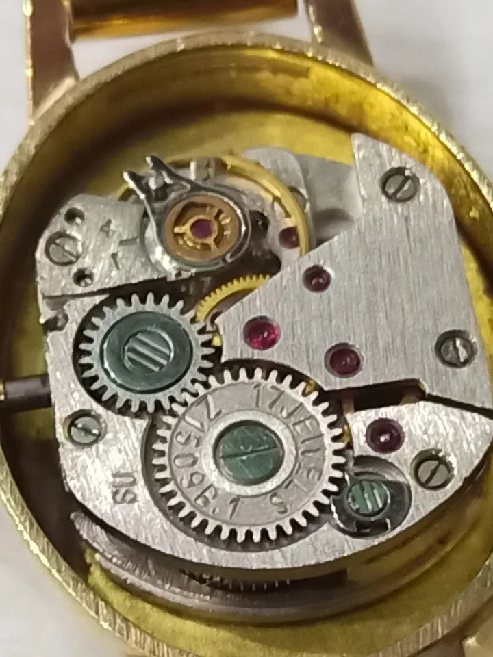 Vintage watch: Soviet women's watch Zarya 1509