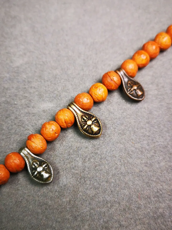 Gandhanra Handmade Buddhist Mala Counter Clip,Bum Counter Clip for Prayer Beads,Cross Vajra Bell Shape,Mala Accessories