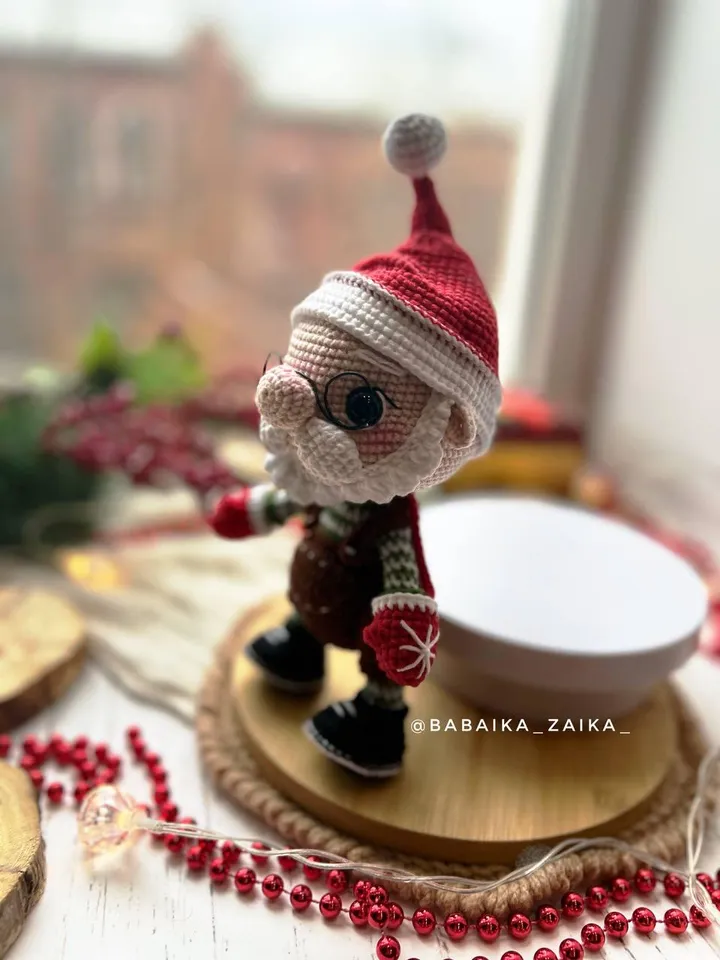PDF Crochet Pattern Christmas Santa Claus,  Amigurumi Santa, Christmas ornaments, Christmas Decor, Amigurumi Christmas Toy, Amigurumi Gnome