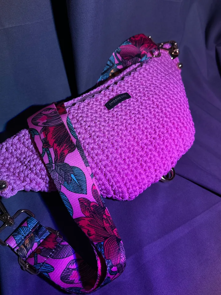 Crochet pattern women fanny pack PDF digital instant download and video tutorial, belt bag, crossbody purse, festival handbag, waist sac