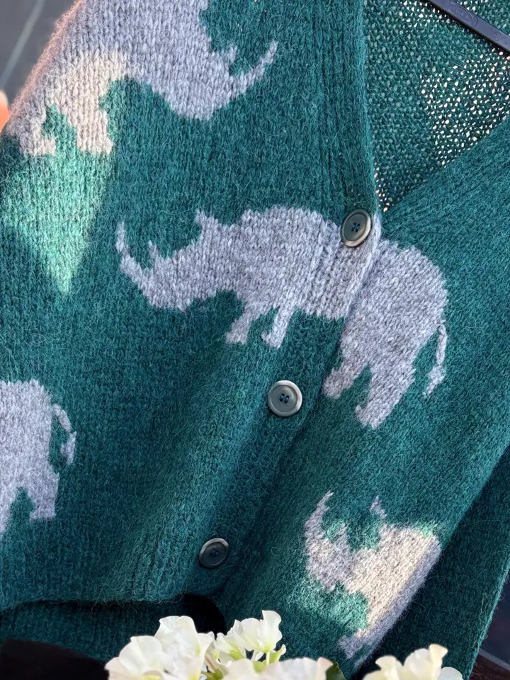 Oversized Hand Knit Statement Cardigans: Embrace Comfort & Elegance with Alpaca Wool