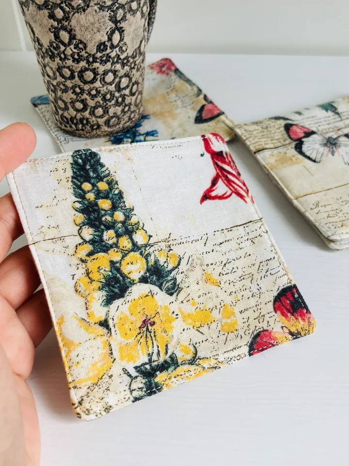Coasters with Botany Set of 4 Linen-cotton coasters 4.5'' x 4.5''
