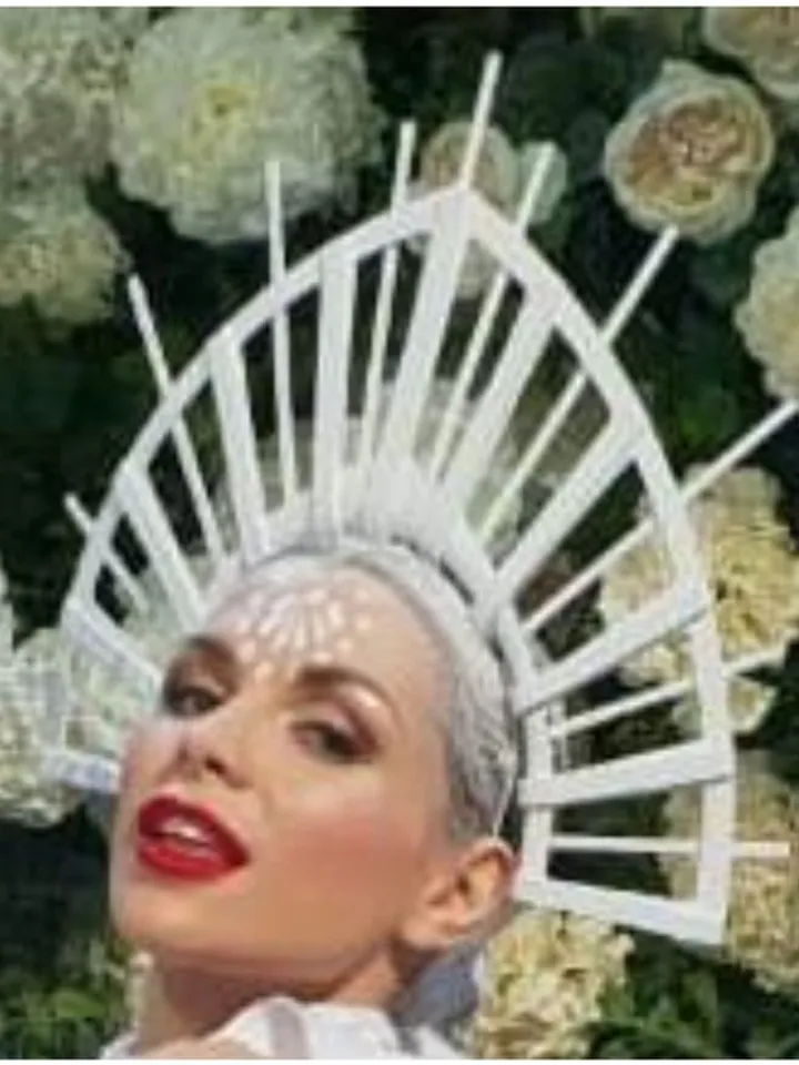 Kokoshnik - Russian - tiara - fan on the head - Slavic - accessory for singers