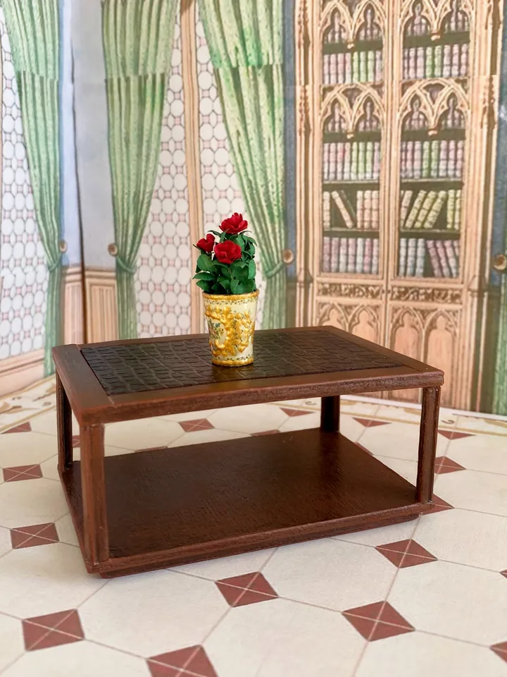 Dollhouse coffee table in 1:12 scale.