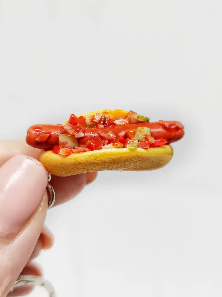 Realistic hot dog on keychain, food keychain, gift idea, fast food on keychain, bag accessory, keychain with decor
