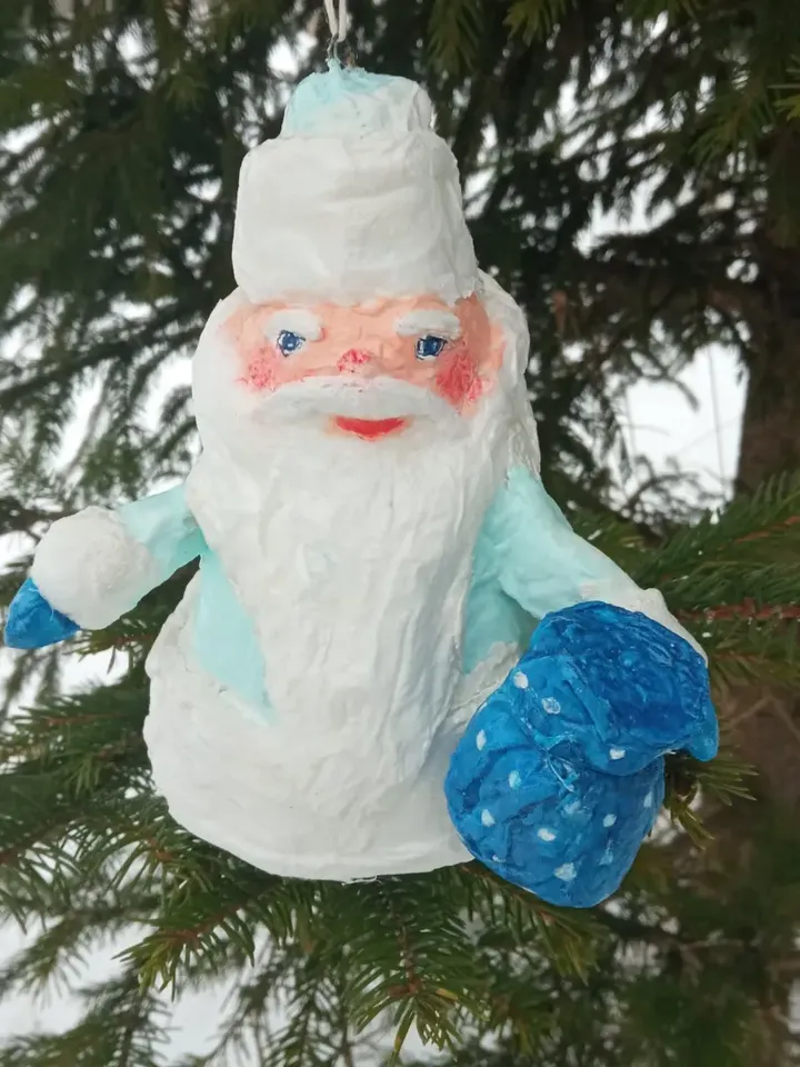 Santa Claus pendant on the Christmas tree, Xmas Santa figurine Handmade. Home decor indoor. Christmas gifts