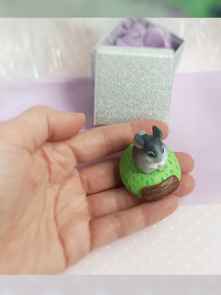 Handmade tiny chinchilla memorial figurine (US discount)